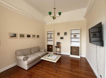 PH · 80m² · 3 Ambientes · Alquiler de PH de 3 Ambientes Amoblado en San Telmo