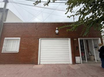 Casa · 120m² · 3 Ambientes · 1 Cochera · Venta Casa 2 Dorm. San Vicente Cordoba