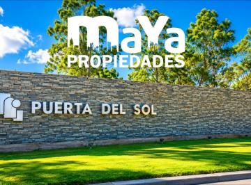 Casa · 88m² · 4 Ambientes · 2 Cocheras · Casa en Venta Puerta del Sol Campana
