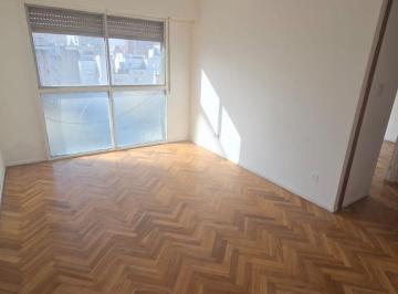 THE-THE-3868_2 · Balvanera Oportunidad 2 Ambientes en Venta