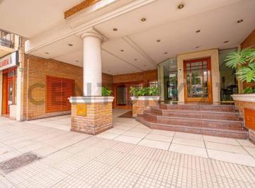 Departamento · 160m² · 4 Ambientes · 1 Cochera · Excelente Piso Entero en Venta en Villa del Parque