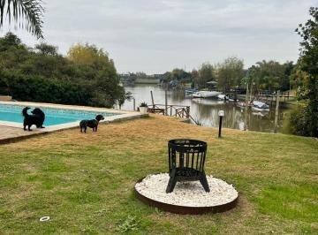 Casa · 250m² · 5 Ambientes · 2 Cocheras · Venta Casa 5 Amb. Al Rio Barrio San Marco Villanueva Tigre
