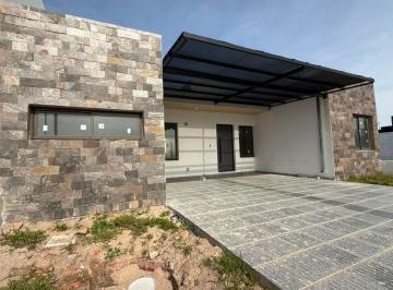 Casa de 6 ambientes, Córdoba · Casa 3 Dorm. en Quebradas de Manantiales