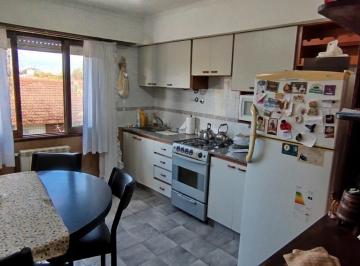PH · 50m² · 3 Ambientes · PH en Villa Primera
