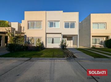 Casa · 80m² · 4 Ambientes · 2 Cocheras · Casa en Alquiler Barrio Cerrado Bs As Village - Bella Vista