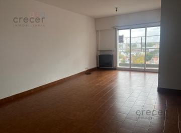 Departamento · 70m² · 4 Ambientes · Alquiler - 4 Ambientes con Cochera - Saavedra
