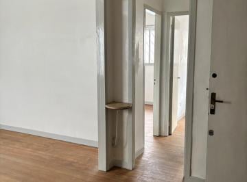Departamento de 3 ambientes, San Cristobal · Dueño Directo - Sin Expensas - Todo a Nuevo - Patio - Planta Baja y Luminoso