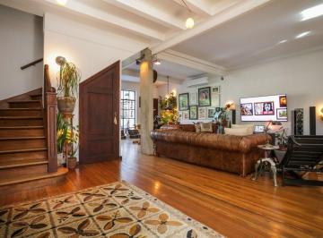 Casa · 183m² · 5 Ambientes · 2 Cocheras · Venta Casa de Revista Olivos Totalmente Equipada