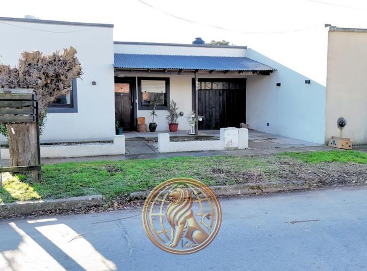 Casa · 500m² · 3 Ambientes · 1 Cochera