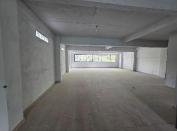 Depósito · 300m² · 1 Ambiente · Oficina de 250 m² Oficina + Depósito Apto Taller Galpón Showroom Muy Luminoso Barrio Flores