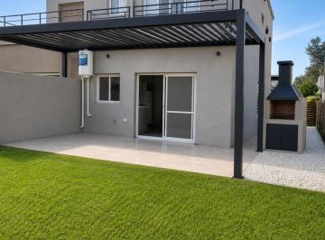 Casa · 120m² · 4 Ambientes · 2 Cocheras · Casa en Barrio Cerrado en Pilar 10 Minutos de Panamericana