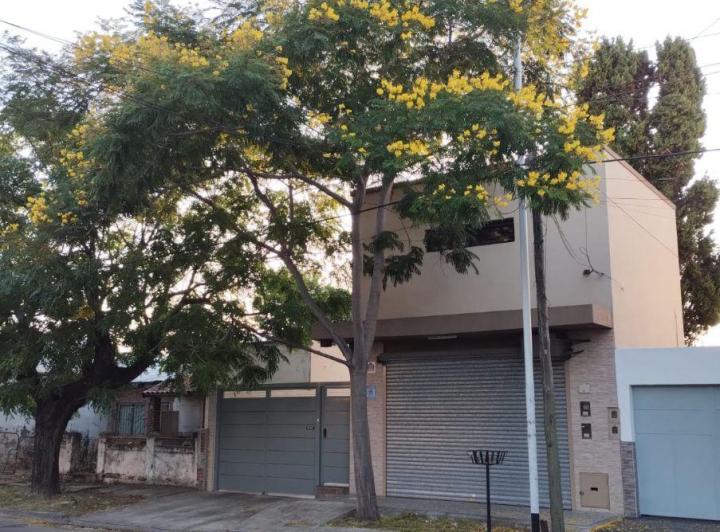 Local comercial · 95m²