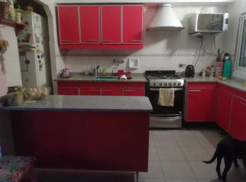 Casa de 5 ambientes, Sargento Cabral · Dueña Vende Casa a Pasos de Av Gral Paz, en un Barrio Tranquilo Pero con
