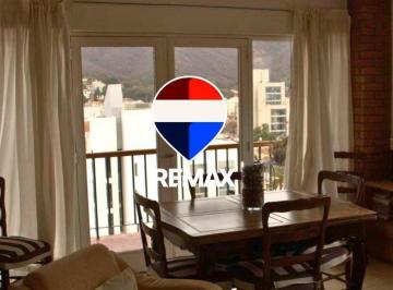 Departamento · 196m² · 8 Ambientes · 2 Cocheras · Departamento 5 Dorm. Venta Zona Centro