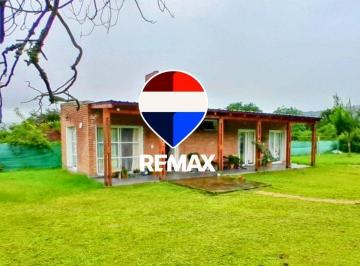 Casa · 90m² · 3 Ambientes · 1 Cochera · Casa Venta Valle Alegre La Caldera 2 Domr