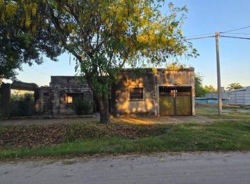 Casa · 159m² · 1 Ambiente · Oportunidad en Reconquista: Casa a Reciclar