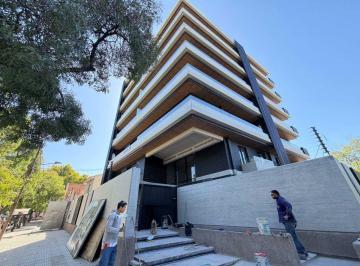 Departamento · 72m² · 4 Ambientes · 1 Cochera · Departamento en Venta 5ta Sección 2 Dorm.