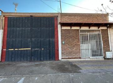 Casa · 129m² · 4 Ambientes · Casa en Venta en Pedro Molina, Guaymallén