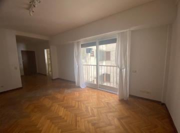 Departamento · 63m² · 3 Ambientes · 1 Cochera · Departamento 3 Amb. en Venta en Flores C/baulera