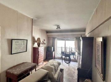 Departamento · 64m² · 3 Ambientes · Venta Dpto 3 Amb - a Reciclar - Balcón - Almagro