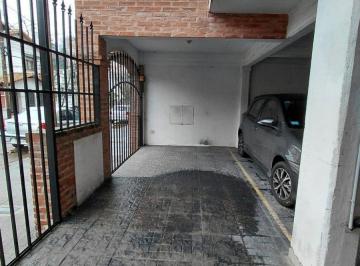 Garage · 8m² · Venta Cochera Fija en Vicente Lopez