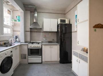 Departamento · 57m² · 3 Ambientes · Hermoso 3amb a 1 Cuadra del Abasto/amueblado