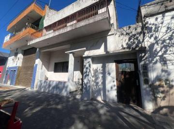 PH · 68m² · 3 Ambientes · Venta PH 3 Amb Mataderos Patio Terraza Lavadero