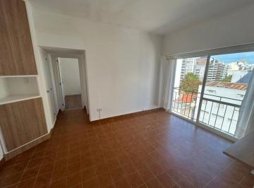 Departamento · 37m² · 2 Ambientes · Venta Dpto 2 Amb Plaza Mitre Contrafrente Abierto