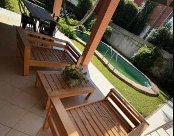 Casa · 220m² · 6 Ambientes · 2 Cocheras · Casa de 6 Ambientes - Apta Credito