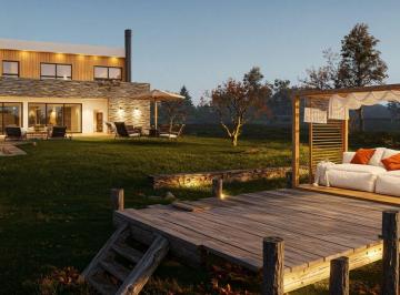 Casa · 200m² · 4 Ambientes · 2 Cocheras · Venta Casa en Orillas Al Agua - Puertos de Escobar