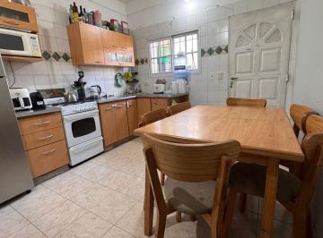 Casa · 155m² · 6 Ambientes · 3 Cocheras · Casa 6 Ambientes Venta Don Torcuato Parque Pileta