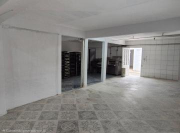Casa · 116m² · 5 Ambientes · 1 Cochera · Local Comercial C/casa y Dptos en Fcio. Varela