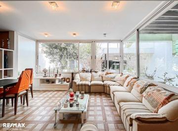 Casa · 250m² · 6 Ambientes · 2 Cocheras · Casa en Venta en La Plata