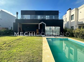 Casa · 178m² · 5 Ambientes · 4 Cocheras · Casa en Venta 4 Dorm. Vila Marina 2, Villa Nueva