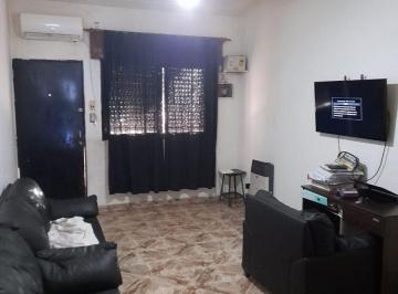 Casa · 150m² · 4 Ambientes · 1 Cochera · Casa en Barrio La Guardia - Dos Dorm. - Venta