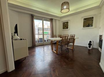Departamento · 77m² · 3 Ambientes · Departamento 3 Amb con Balcon y Dep. en Caballito