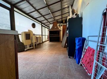 PH · 73m² · 3 Ambientes · Venta PH 3 Amb con Quincho Parrila Terraza Flores