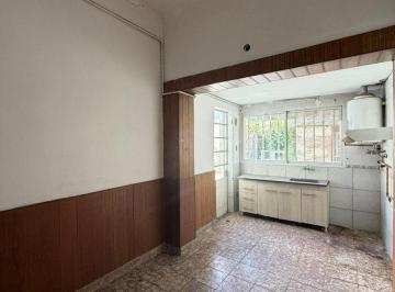 Casa · 118m² · 4 Ambientes · 1 Cochera · Remax Vende/casa 2 Dormi/apta Credito/centrica