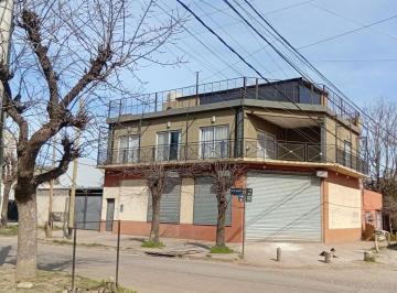 Casa · 500m² · 5 Ambientes · 6 Cocheras · Venta Casa con Local Excelente Inversion