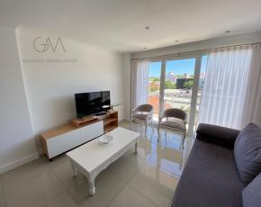 Departamento · 80m² · 4 Ambientes · 1 Cochera · Departamento en Venta Zona Guemes