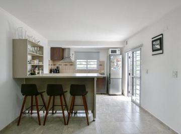Departamento · 50m² · 3 Ambientes · 1 Cochera · Departamento en Venta en La Plata con Cochera