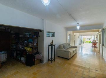 Local comercial · 130m² · 1 Cochera · Venta Local Ideal Academia o Instituto Malvín