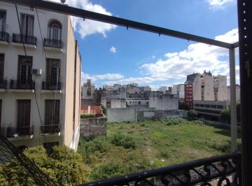 Departamento · 210m² · 8 Ambientes · Departamento en Congreso