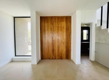 Casa · 201m² · 3 Ambientes · 2 Cocheras · Casa en Venta en El Barrio El Cantón, Escobar