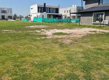 Terreno · 405m² · Venta Lote | Barrio Vila Marina II | Villa Nueva | Tigre