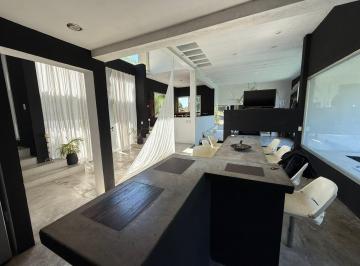 Casa · 276m² · 5 Ambientes · Casa en Venta en El Barrio San Isidro Labrador, Villa Nueva, Tigre