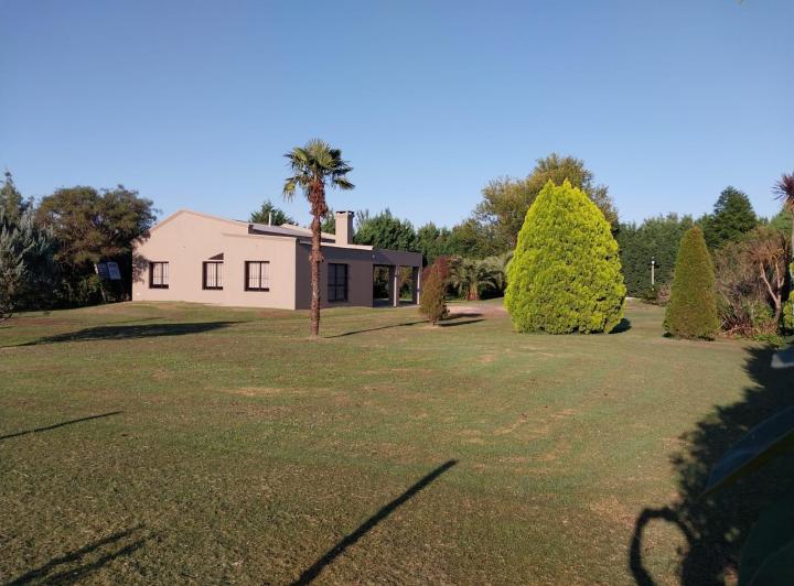 Quinta vacacional · 100m² · 3 Ambientes · 2 Cocheras