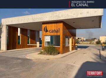 Terreno · 560m² · Lote en Venta en El Barrio El Canal, Villa Nueva, Tigre
