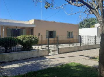 Casa · 120m² · 5 Ambientes · Casa 3 Dorm Ideal Desarrollos Laguna Larga Cba