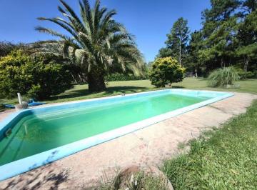 Quinta vacacional · 115m² · 2 Dormitorios · 2 Cocheras · Venta Quinta - 20 de Junio 5282 m²